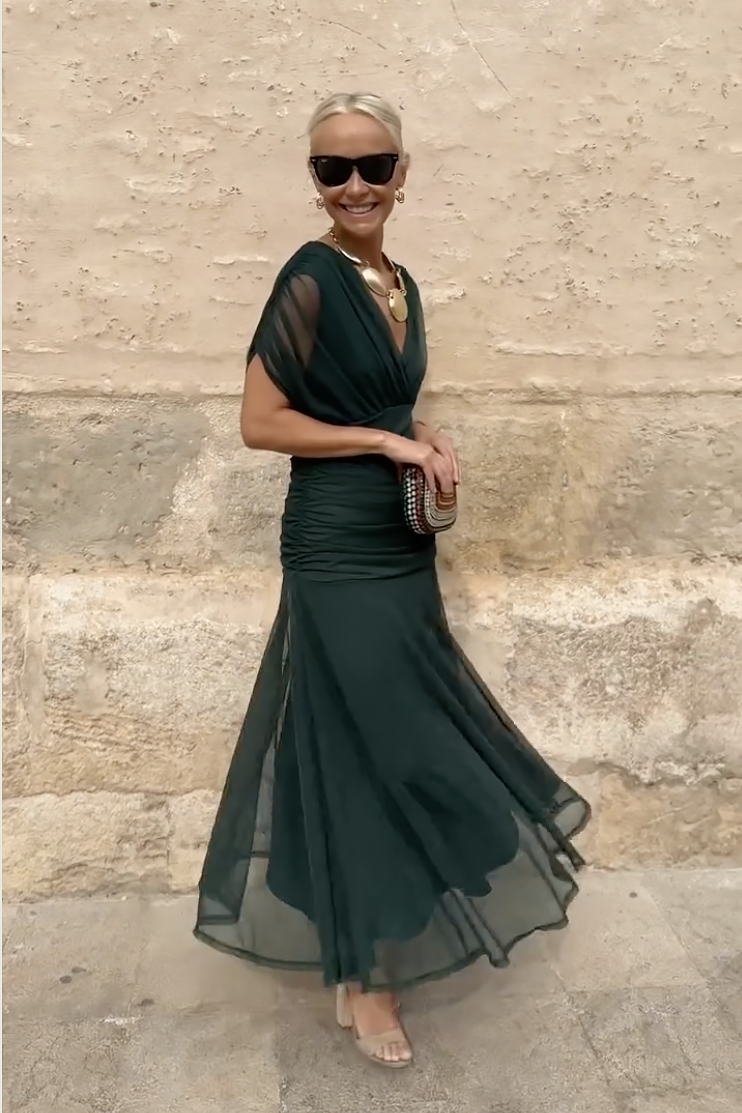 Louise | Elegante abito lungo da festa con scollo a V