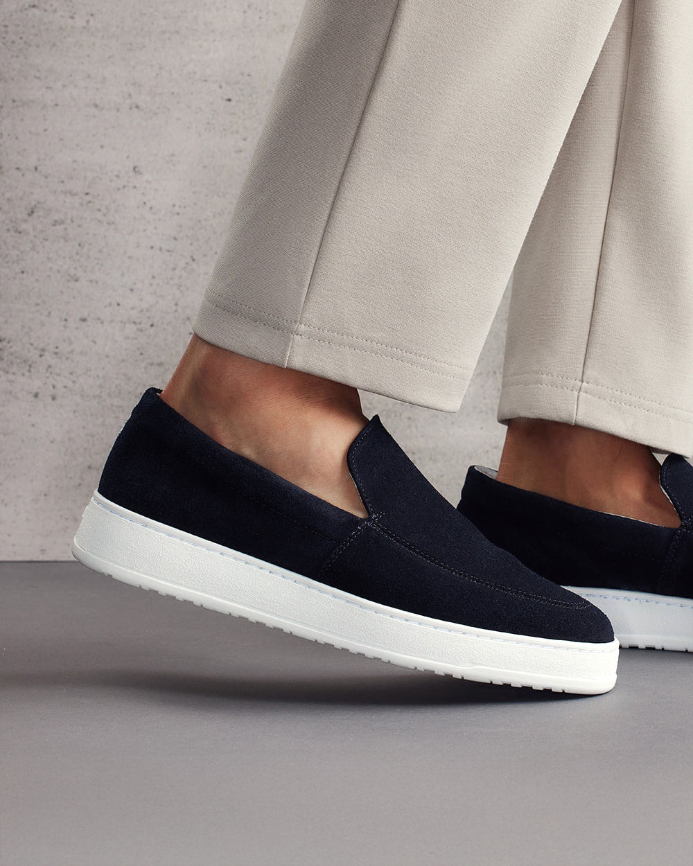 LS 01 Suede Blueberry