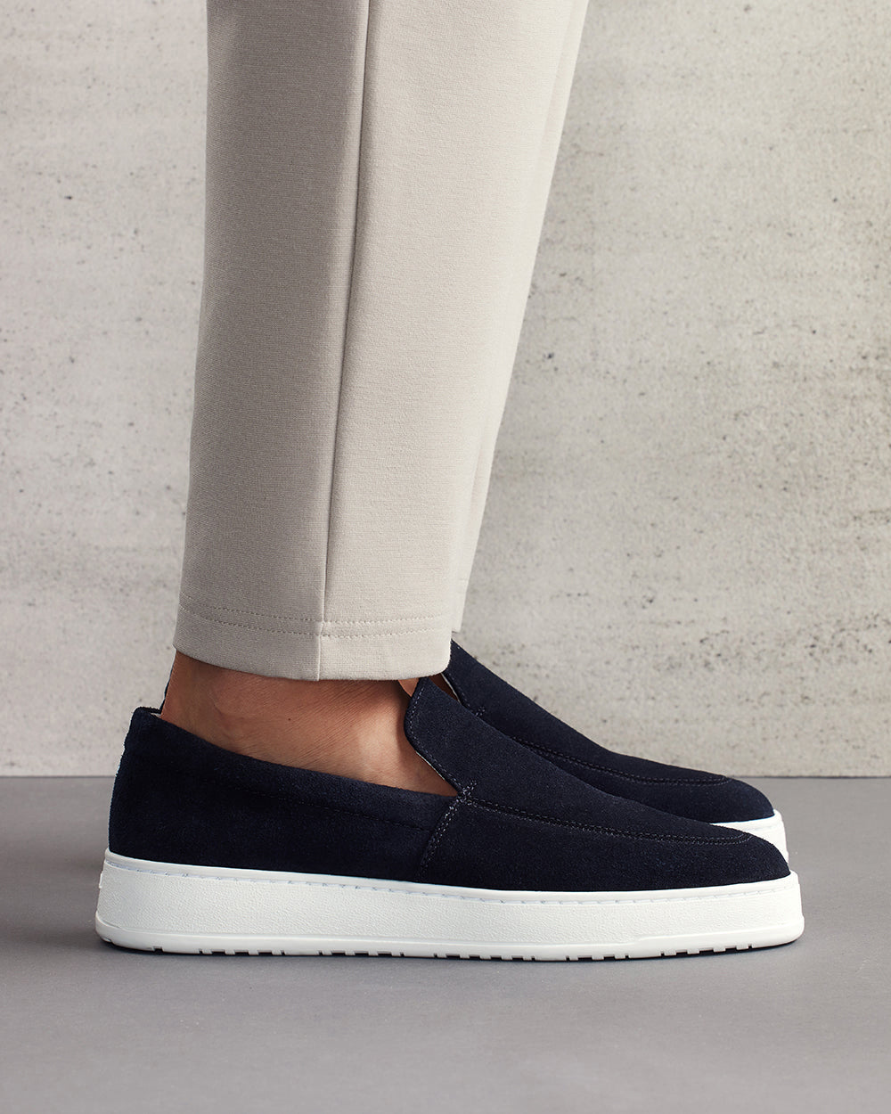 LS 01 Suede Blueberry