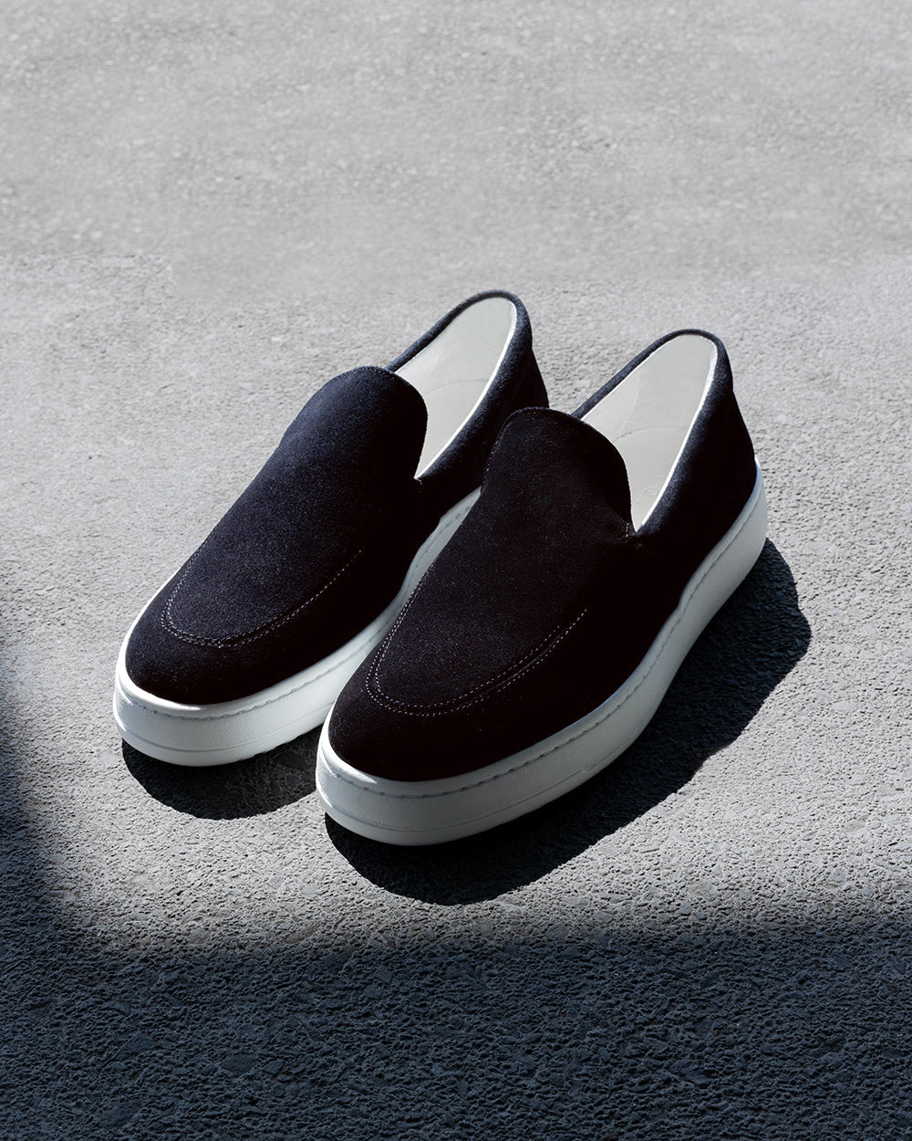 LS 01 Suede Blueberry