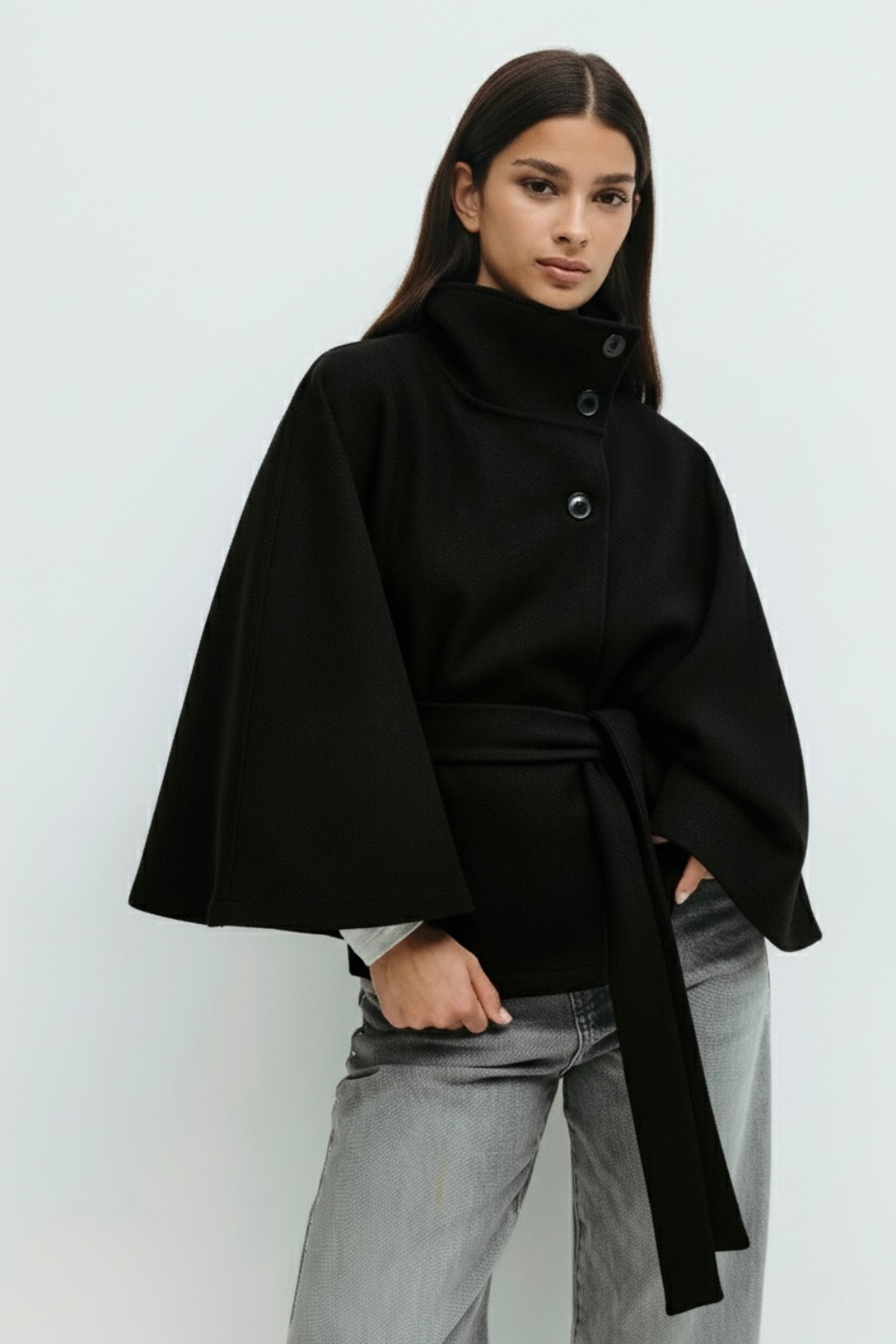 Chloe | Bunda ve stylu ponča s vysokým límcem