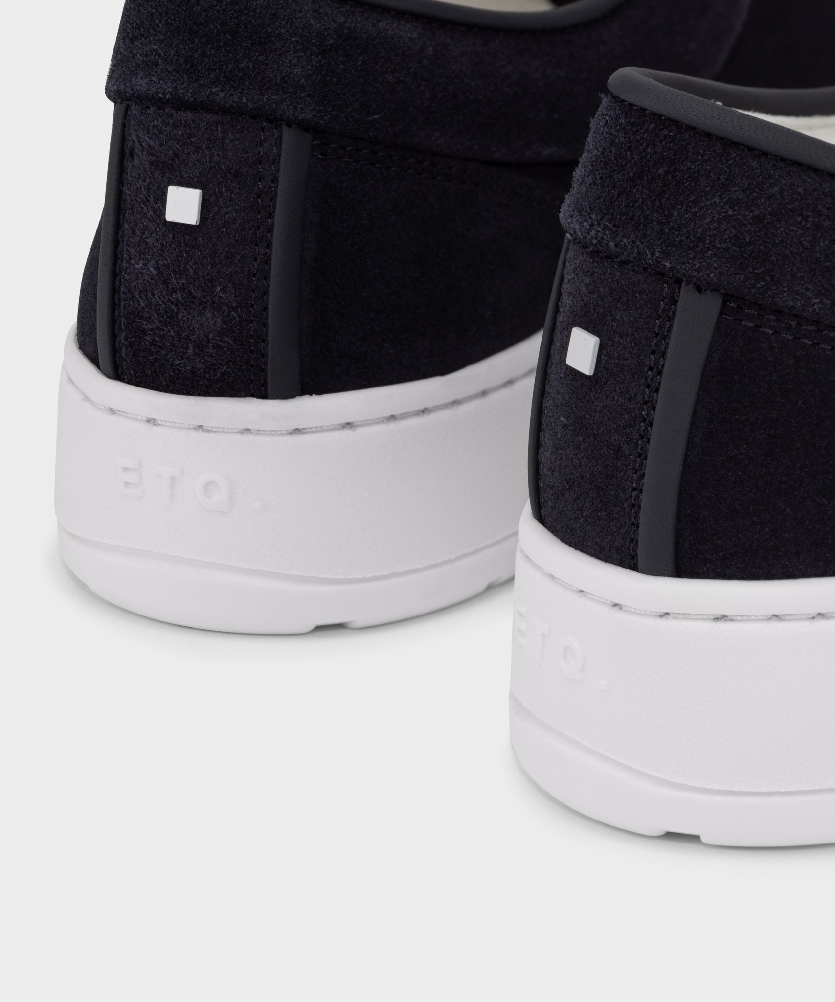 LT 01 Shades Suede Blueberry