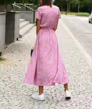 Vestido Julia elegante con escote en V y corte moldeador